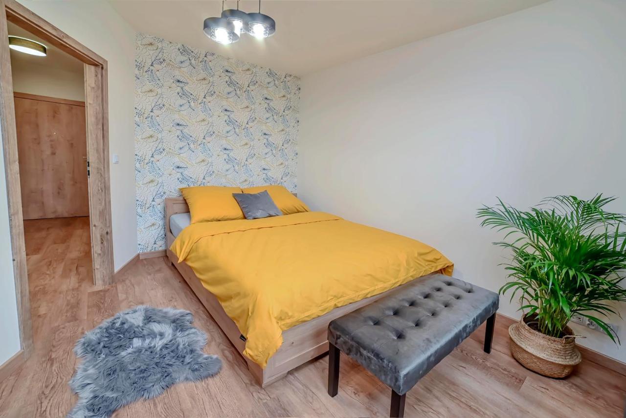 Appartamento Apartament Na Zlotej Podkowie Głogów Esterno foto